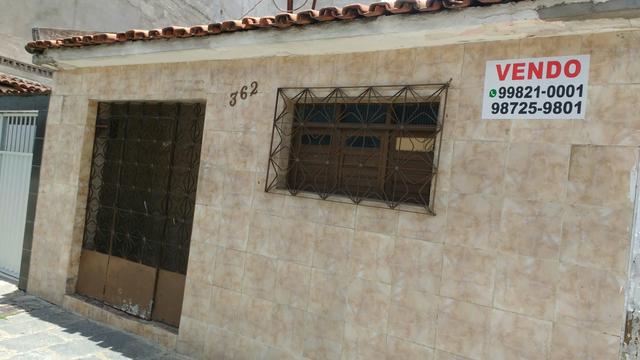 Vendo casa na liberdade próximo ao mercado