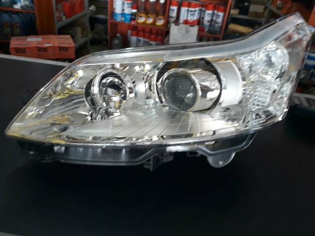 Farol C4 Pallas Exclusivo/ Direcional/(Genuínos Citroën)