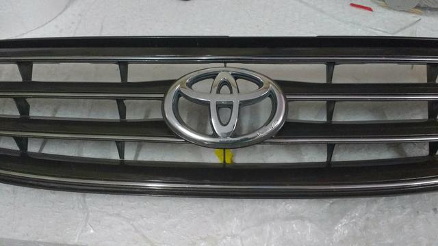 Grade Toyota Corolla Com emblema