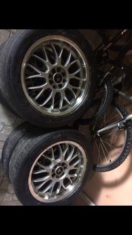 Vendo aro 17 ZAX universal apenas 600 com pneus
