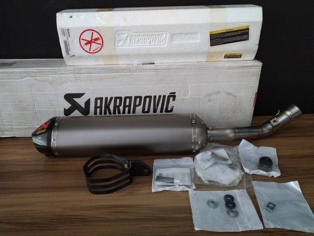 Ponteira De Escapamento Akrapovic No Brasil