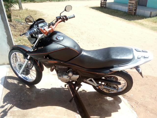 Vendo moto falcon 400i