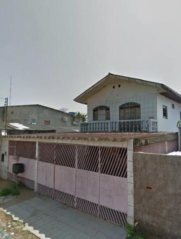 Casa na Izaura Parente
