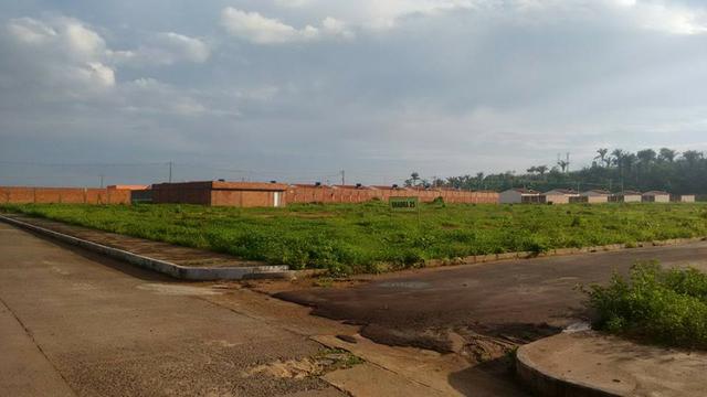 Lote pronto pra construir com infra estrutura de condomínio fechado
