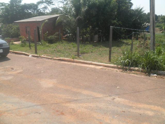 Terreno bem localizado IPTU pago