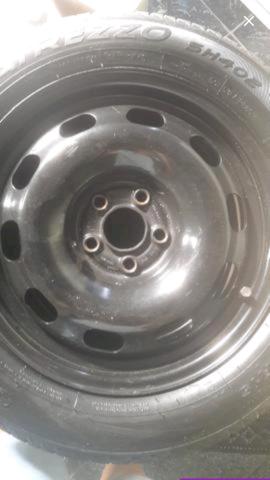 Vendo jogos de aro 15 5 FUROS