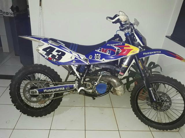 Moto trilha