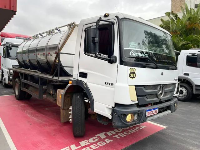 Mercedes Benz Atego 1719 4x2 22 23 Tanque De Leite Selectrucks