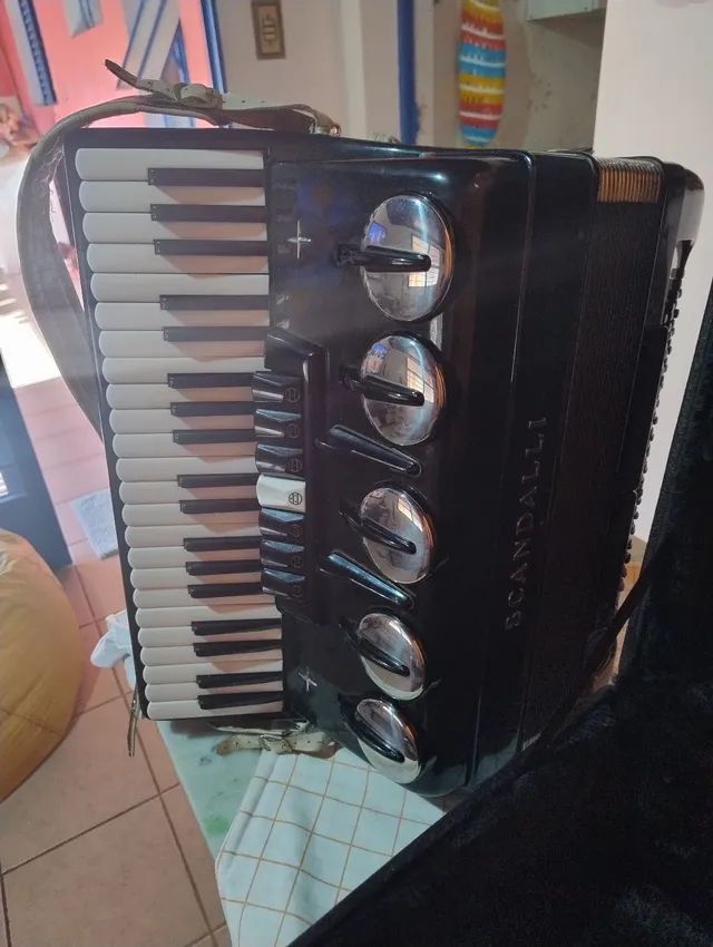 Sanfona Acordeon Scandalli Baixos Instrumentos Musicais Vila