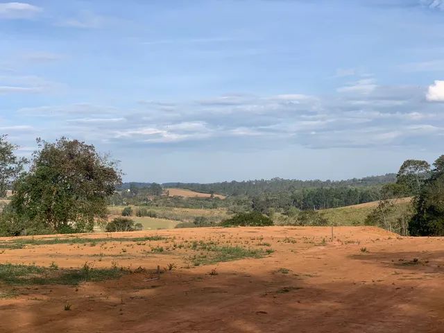 Oportunidade Única em Mairinque Terrenos de 1000m² em Condomínio