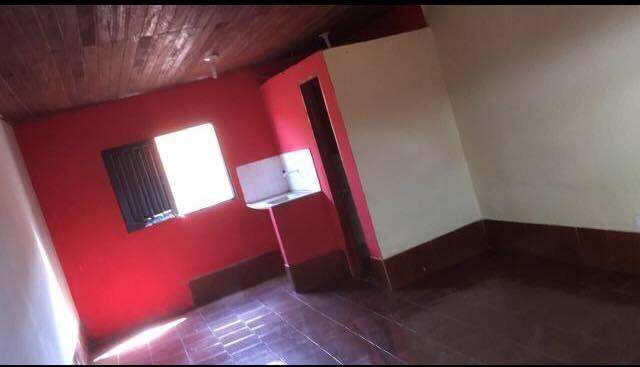 Alugo apartamento