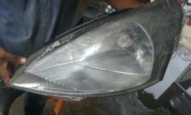 Farol Focos lado motorista
