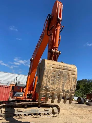 Escavadeira Hidr Ulica Ton Doosan Dx Lca M Quinas Pesadas