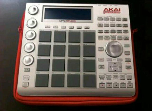 Akai Mpc studio barbada