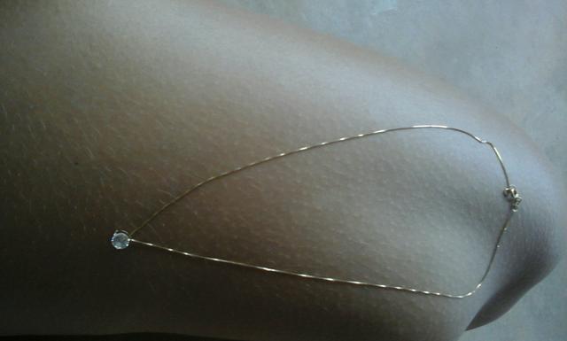 Gargantilha de ouro com pingente ponto de luz de ouro '' Feminino