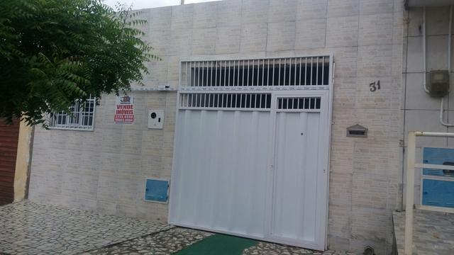 Vende-se uma casa nova