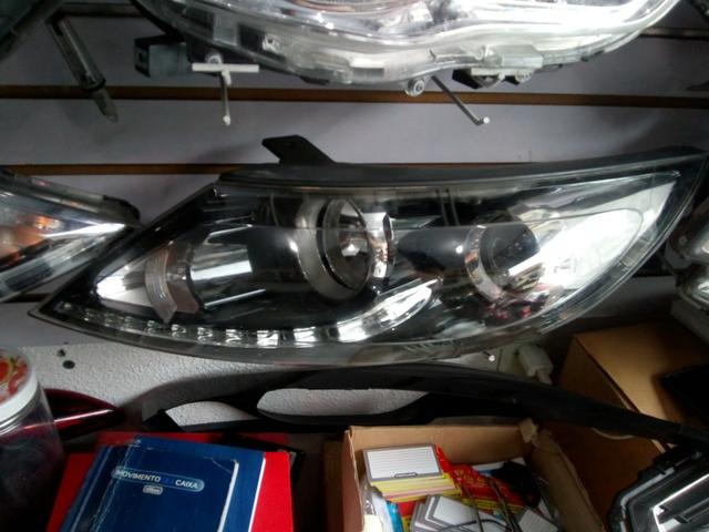 Farol Sportage c/ Led 2015 Lado Esq. (Genuíno Kia)