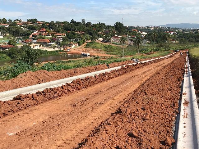 Atibaia 600 m² Próximo da Rodovia Aceito Carro
