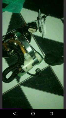 Vendo bomba de xre original