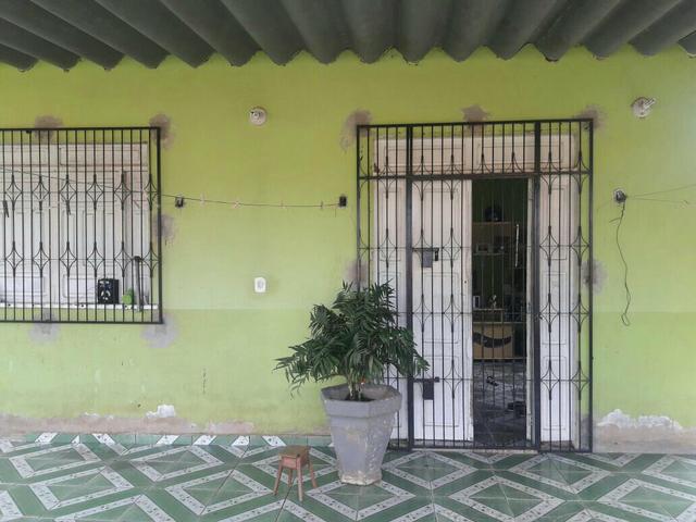 Vende-se casa