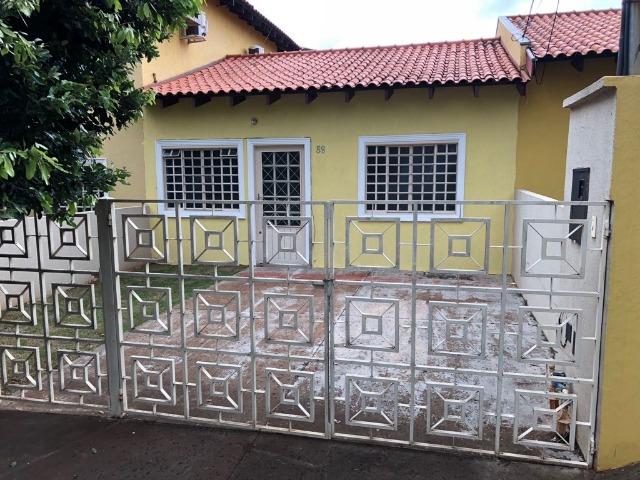 Próximo ao shopping Campo Grande - casa térrea
