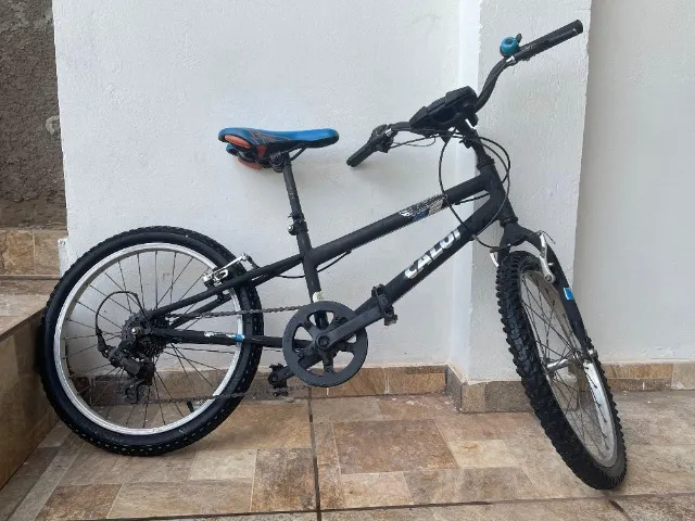 Bicicleta Hot Wheels Aro 20 No Brasil