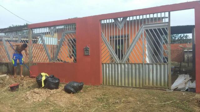 Alugo casa no loteamento santo afonso, rua eleonora de moraes R$ 450,00