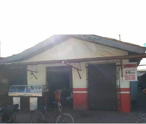 Casa comercial 99194-0996