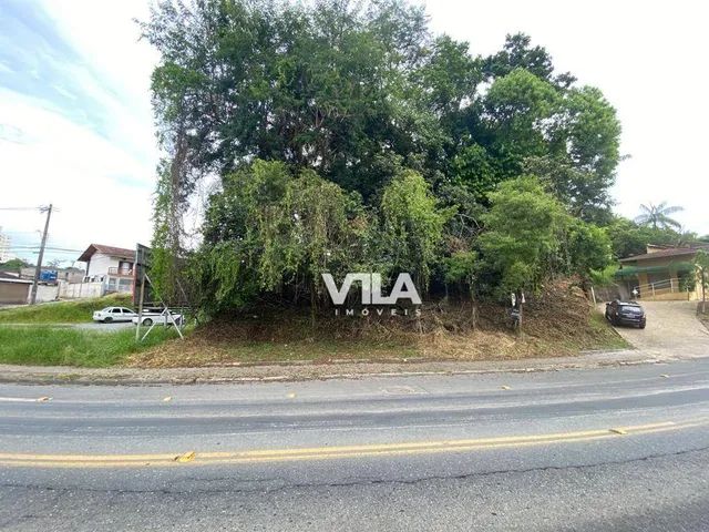 Terreno Residencial E Comercial Na Rua Dos Ca Adores Terrenos