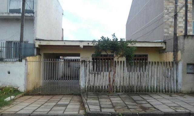 Terreno com 02 casas no Sitio Cercado