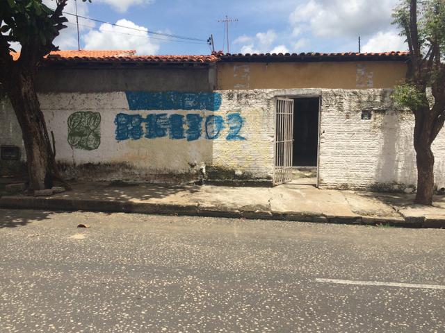 Vende-se está casa 150mil