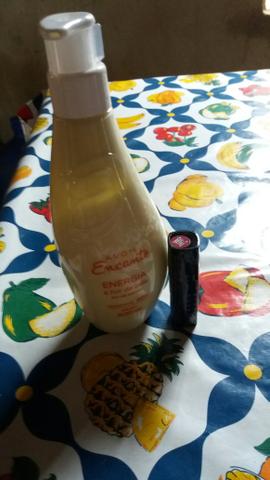 Vendo creme de pele 22 reais de 400ml