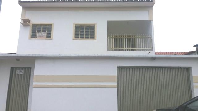 Alugo Salas Comerciais - Sobrado Arno 31