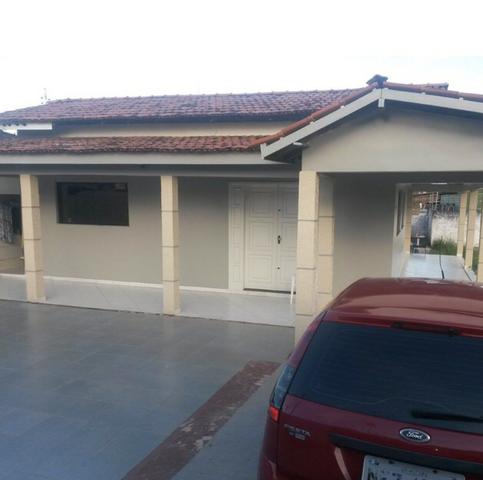 ALUGO EXCELENTE CASA NO LAURINDO BANHA ( 2 mil )