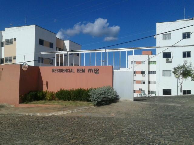 Apartamento no Lourival Parente