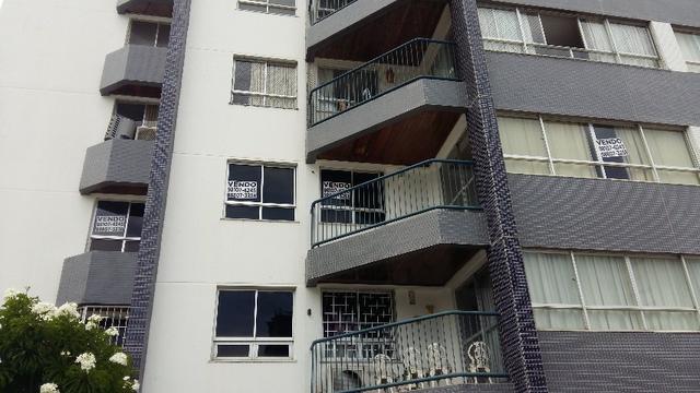 Apartamento de 4 quartos na 13 de Julho