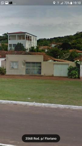 Casa na Avenida - Para Morar ou Investir