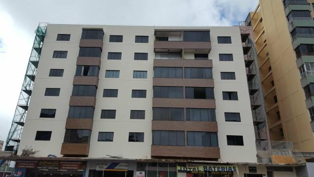 Vendo apartamento com garagem