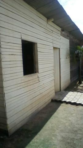 Vendo uma casa