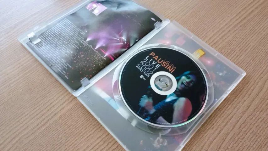 DVD Laura Pausini Live 2001 2002 World Tour Usado CDs DVDs Etc