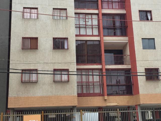 Excelente Apartamento com varandas a 50m do shop do Gama