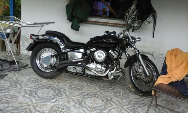 Vendo ou troco Yamaha Dragstar 650cc