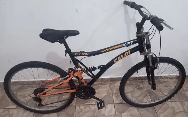 Bicicleta Caloi XRT Aro 26 21 Marchas Full Suspension Ciclismo