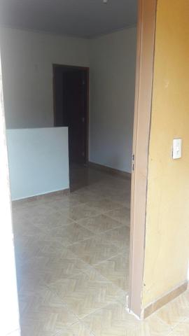 Kit solteiro próximo ao centro da Ceilândia