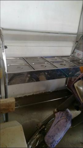 Estufa fria para saladas com cobertura de vidro
