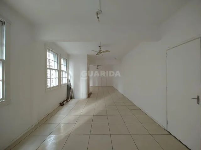 Sala comercial no Bairro Centro Histórico de Porto Alegre Comércio e