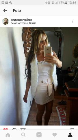 Conjunto Pink com colete branco de pelo