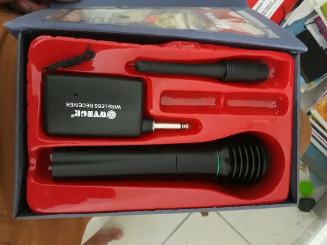 Microfone sem fio e com fio