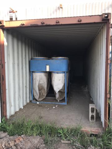 Barbada Container pronta entrega 12 metros de comprimento e 2,80 de altura !!!!