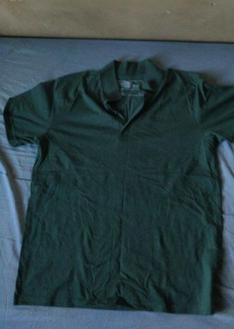 Camiseta verde escuro, tamanho G